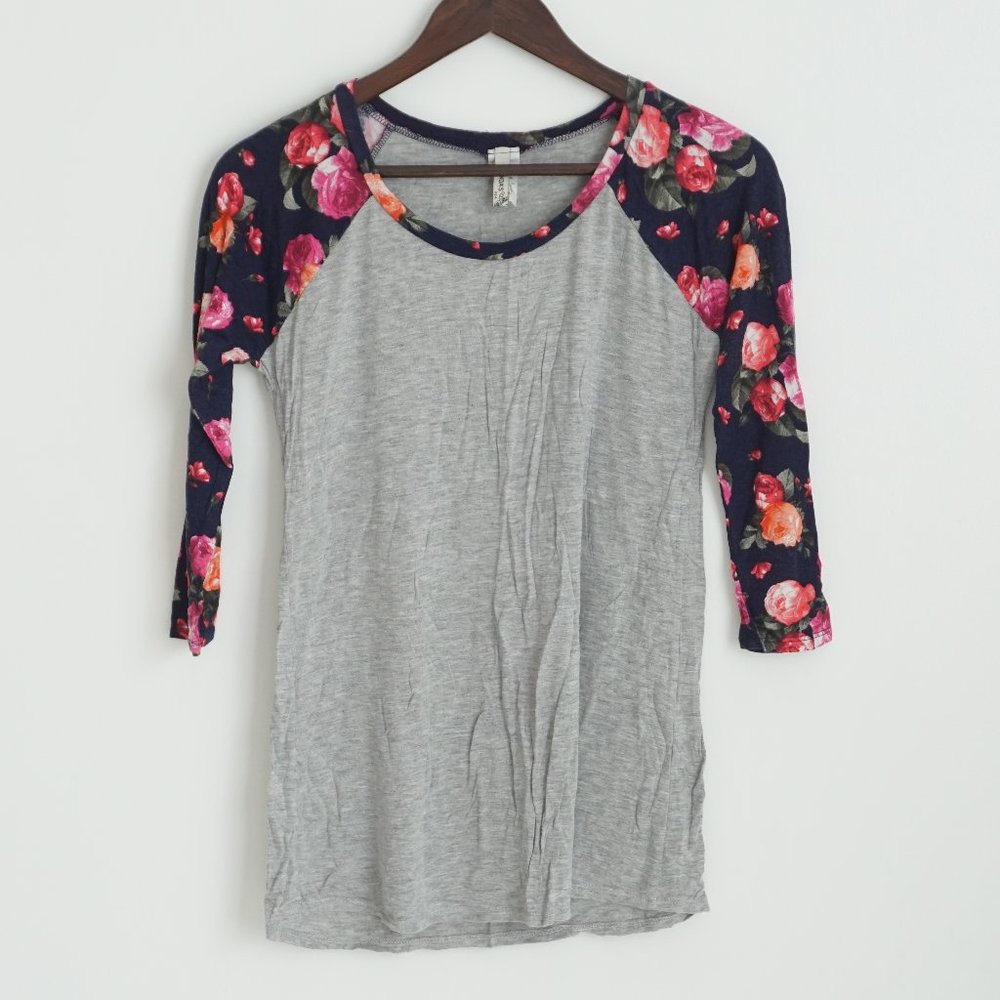Floral Long sleeve Baseball Tee Size Small